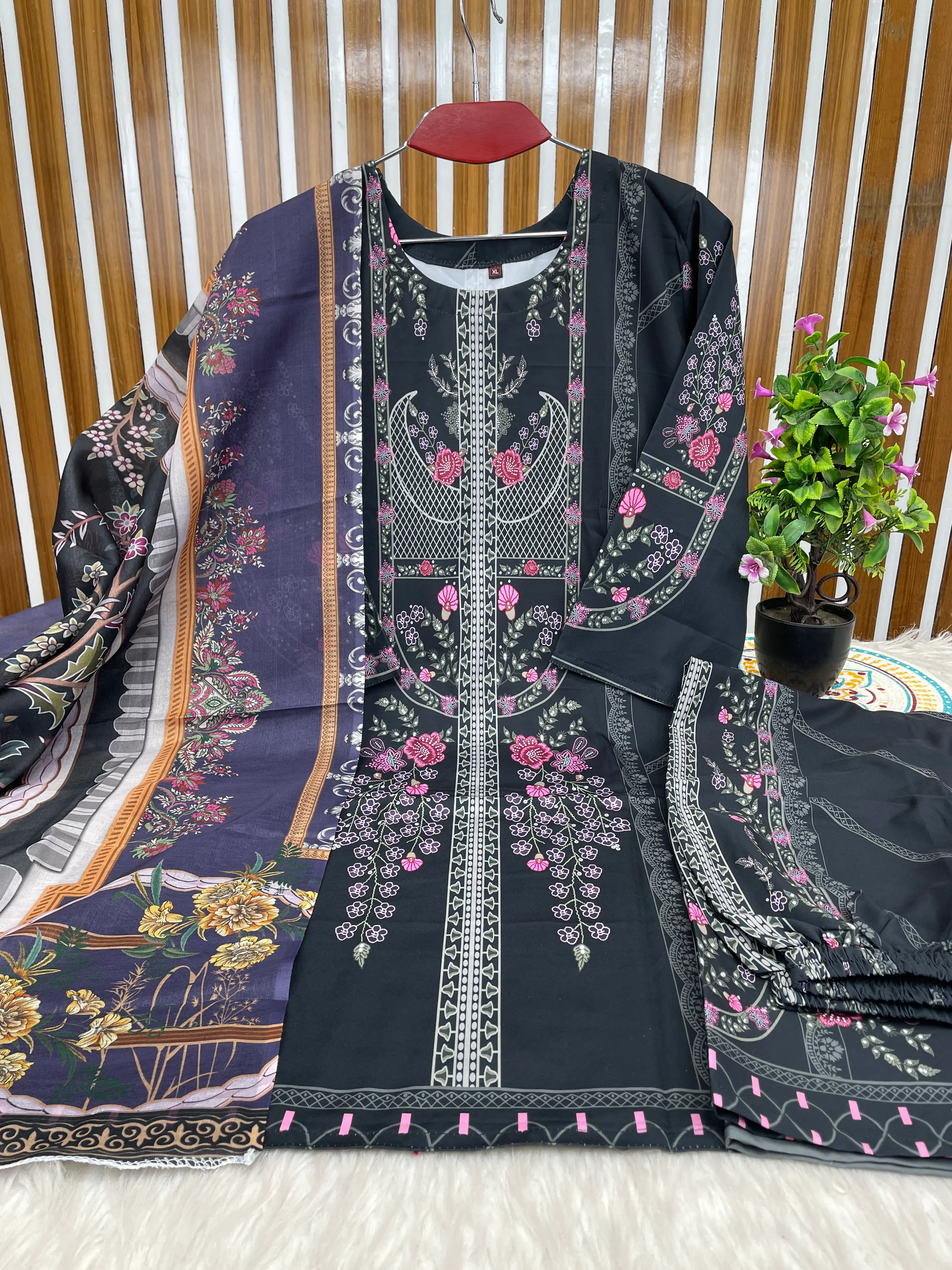 Dorakat Silk
